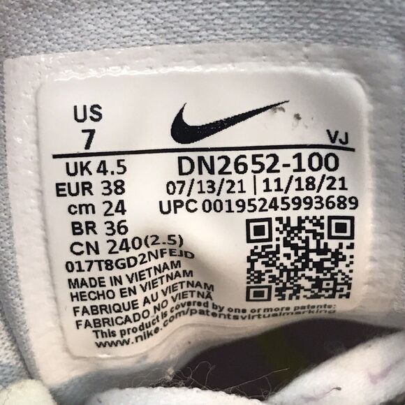 Nike React Escape Run White Barely Green Sneakers Women's 7 Lace Up DN2652-100 - Picture 9 of 15